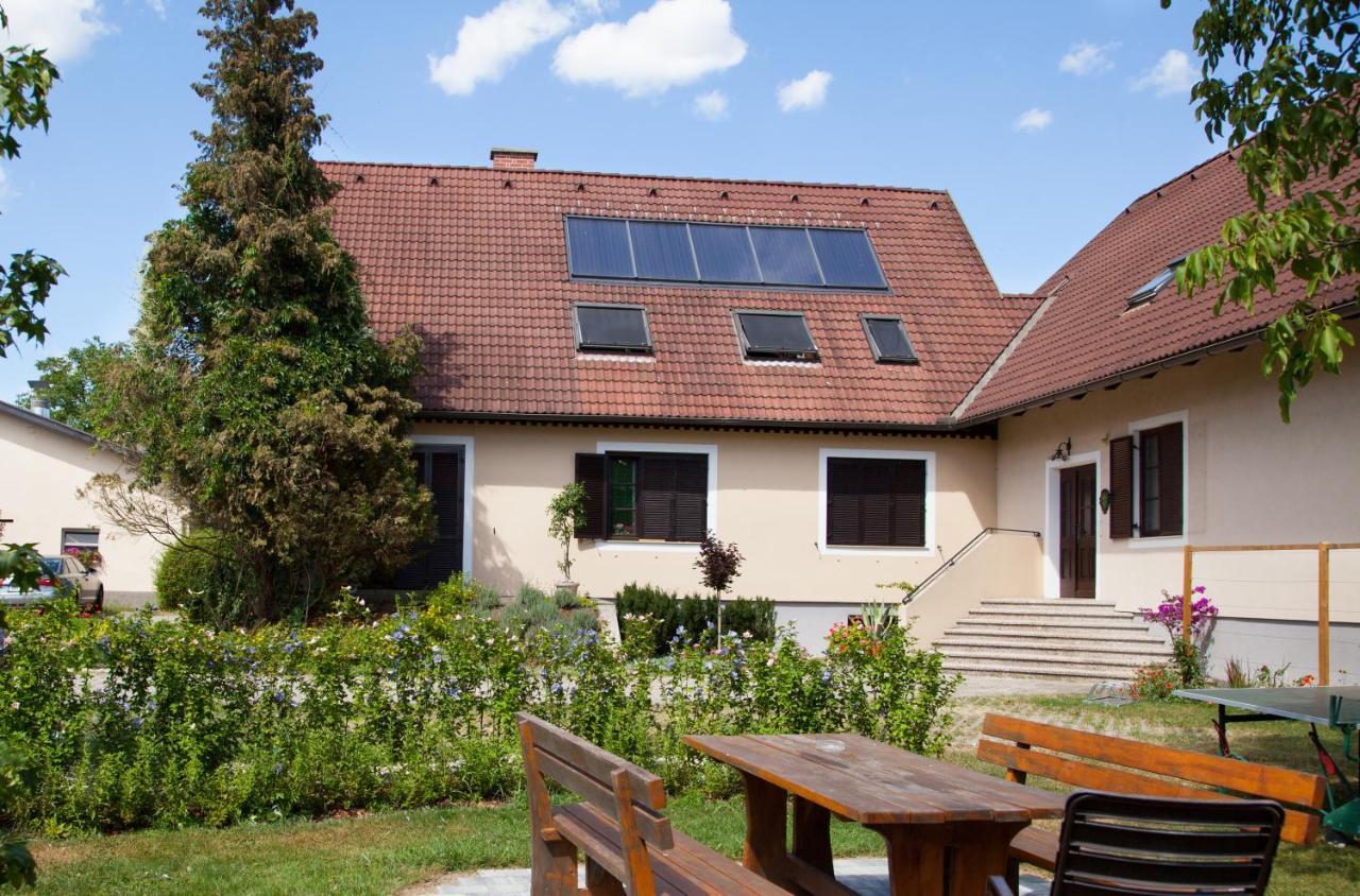 Landhaus Ferk Bad Radkersburg Buitenkant foto